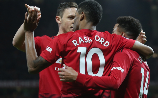 战提供了坚 战提供了坚