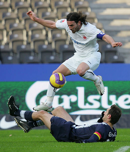 发展相辅相 发展相辅相